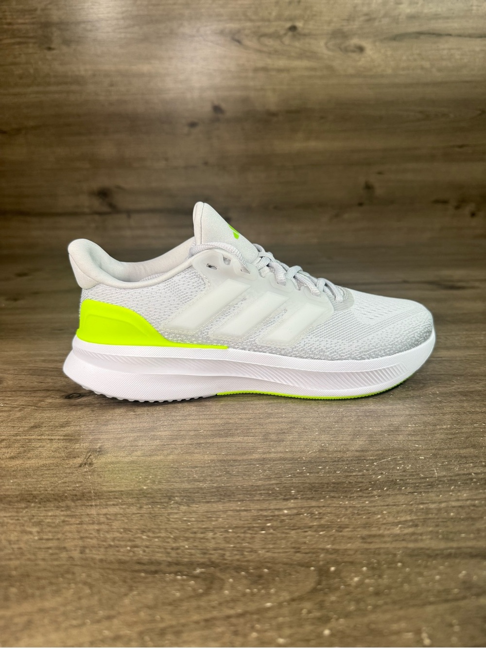 NIB Adidas Ultra Run 5J Women’s Running Athletic Shoe Sneakers Size 6